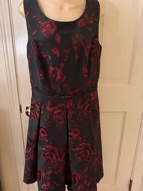 Talbots Red  and Black Floral Jacquard Brocade Fit & Flare Dress Size 16